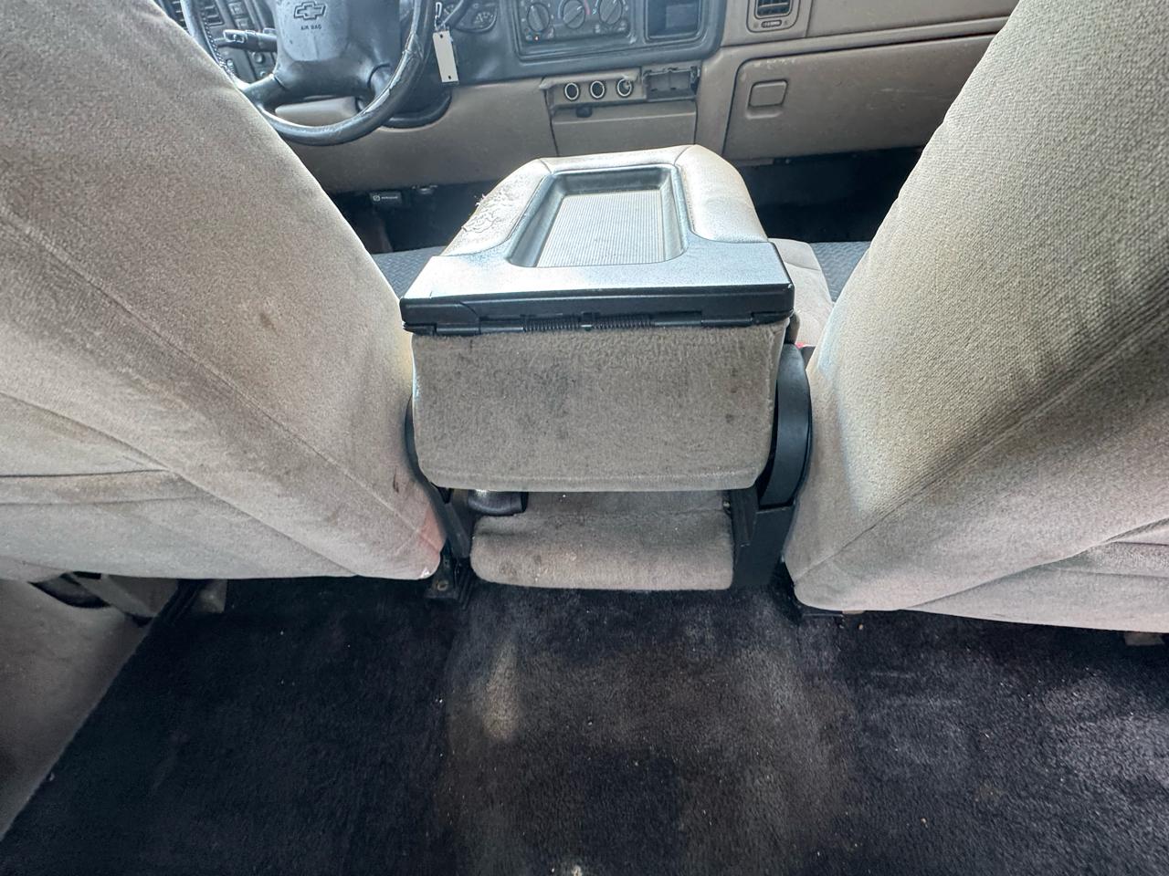 Chevrolet Avalanche 1500 4WD 2002