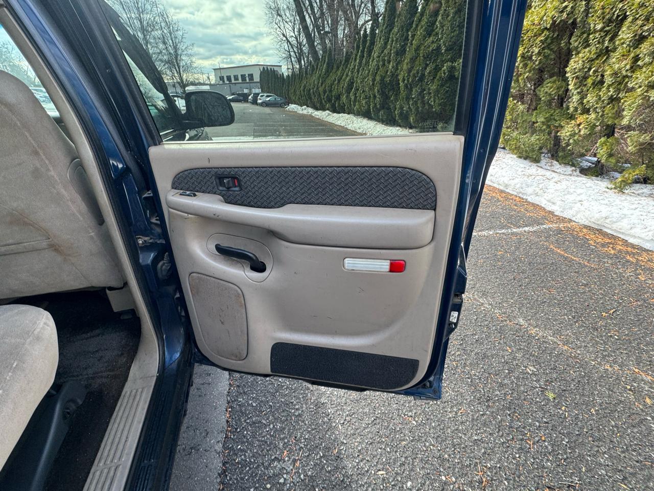 Chevrolet Avalanche 1500 4WD 2002