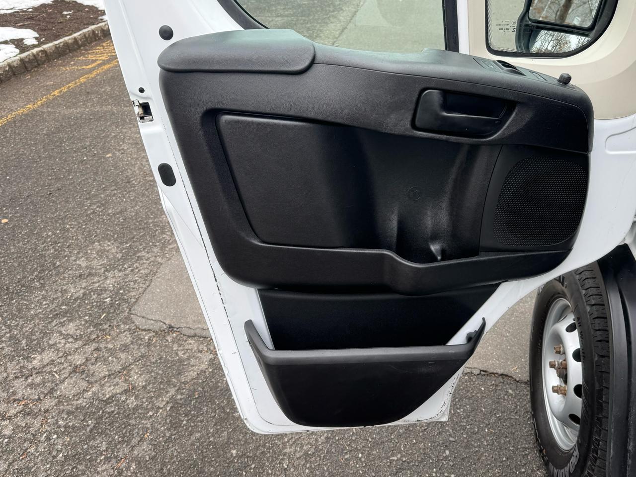 RAM Promaster 2500 High Roof 136-in. WB 2021