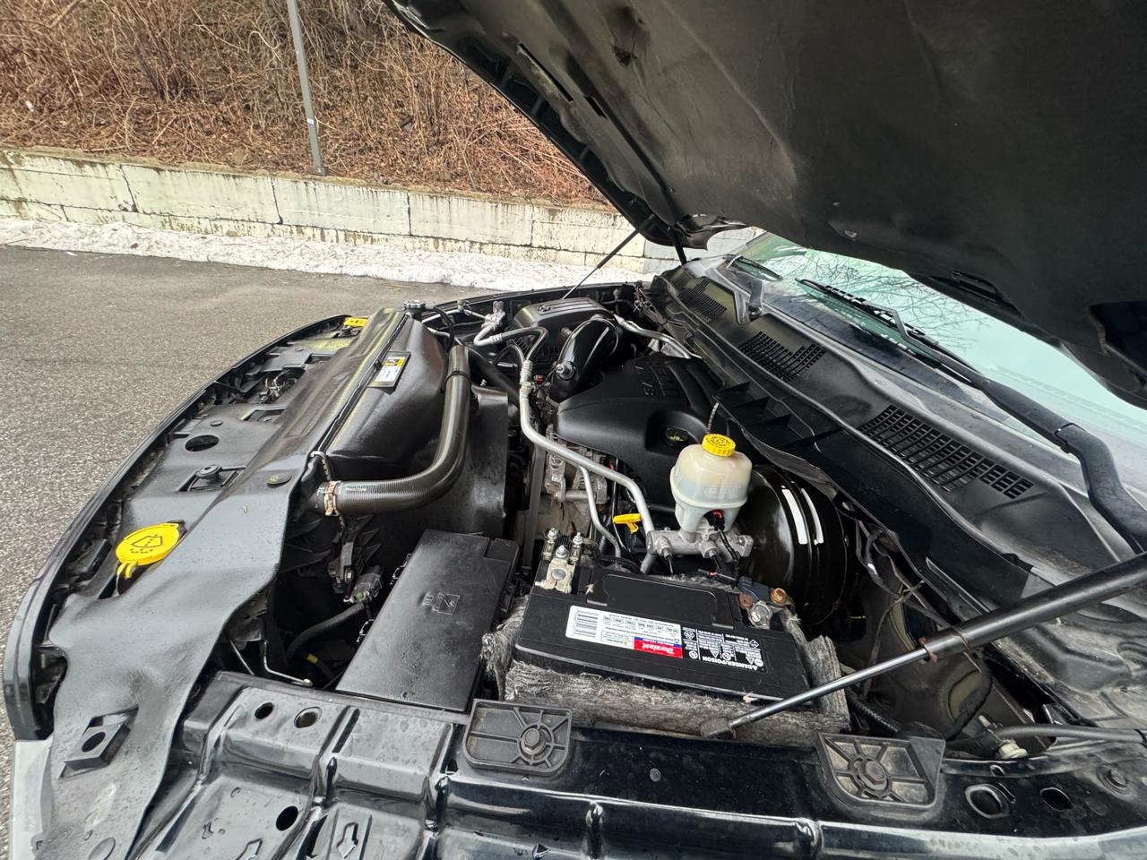 RAM 1500 4WD Crew Cab 140.5" Express 2014