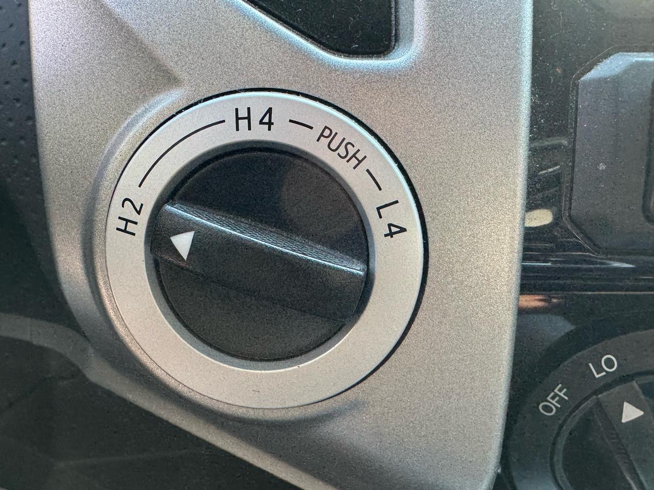 Toyota Tacoma Access Cab V6 Auto 4WD 2012