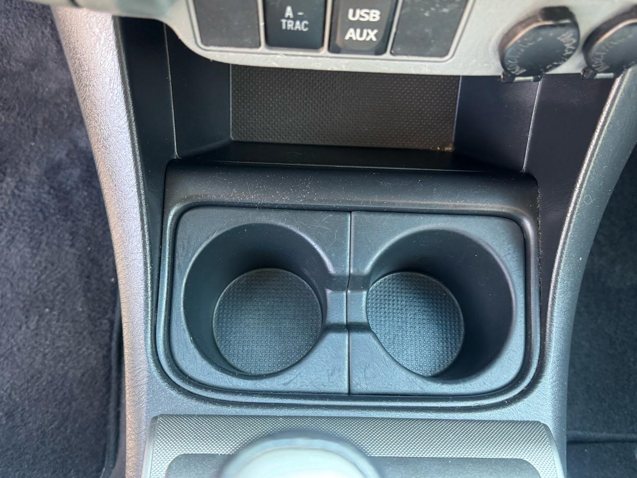 Toyota Tacoma Access Cab V6 Auto 4WD 2012