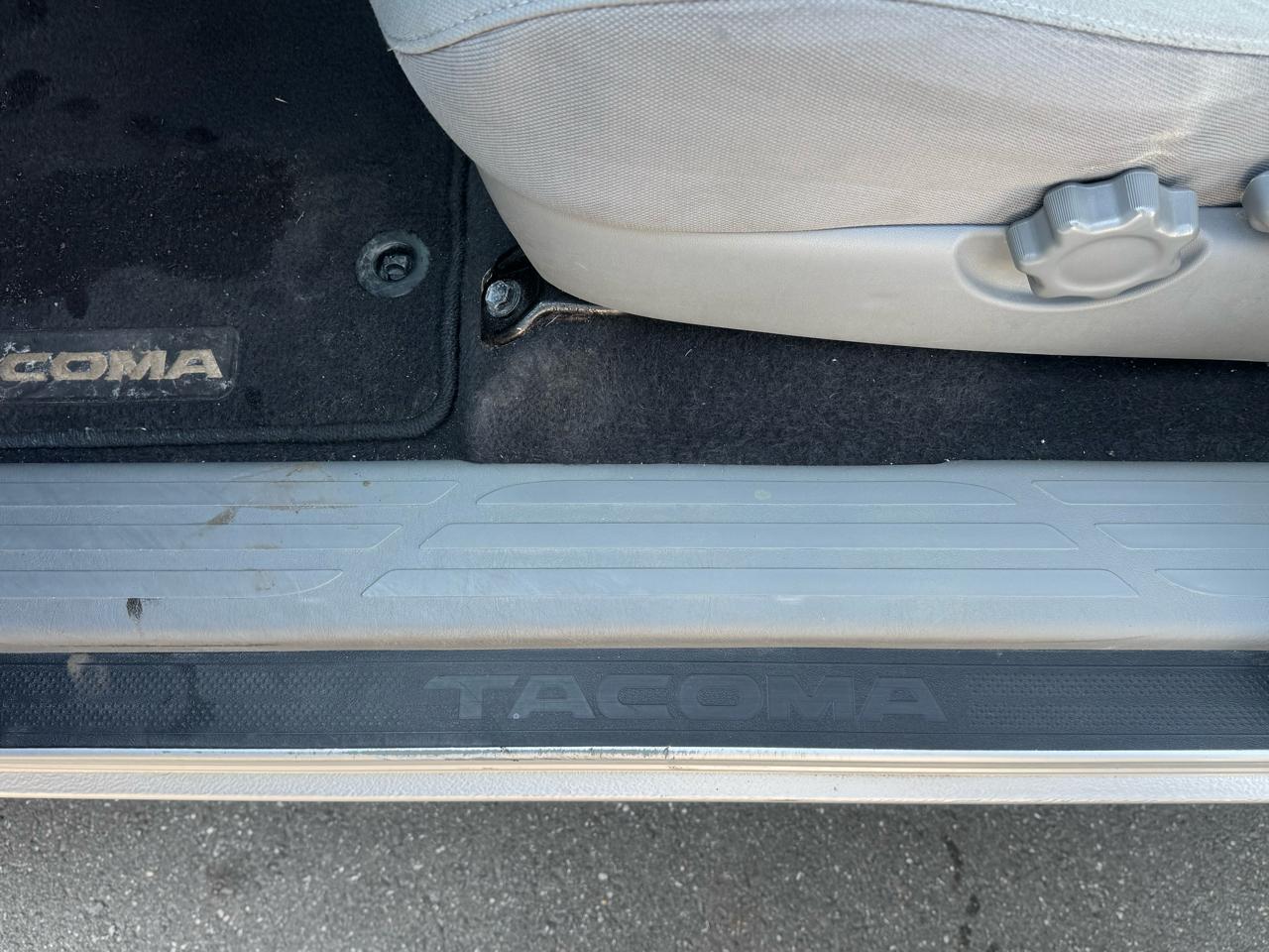 Toyota Tacoma Access Cab V6 Auto 4WD 2012