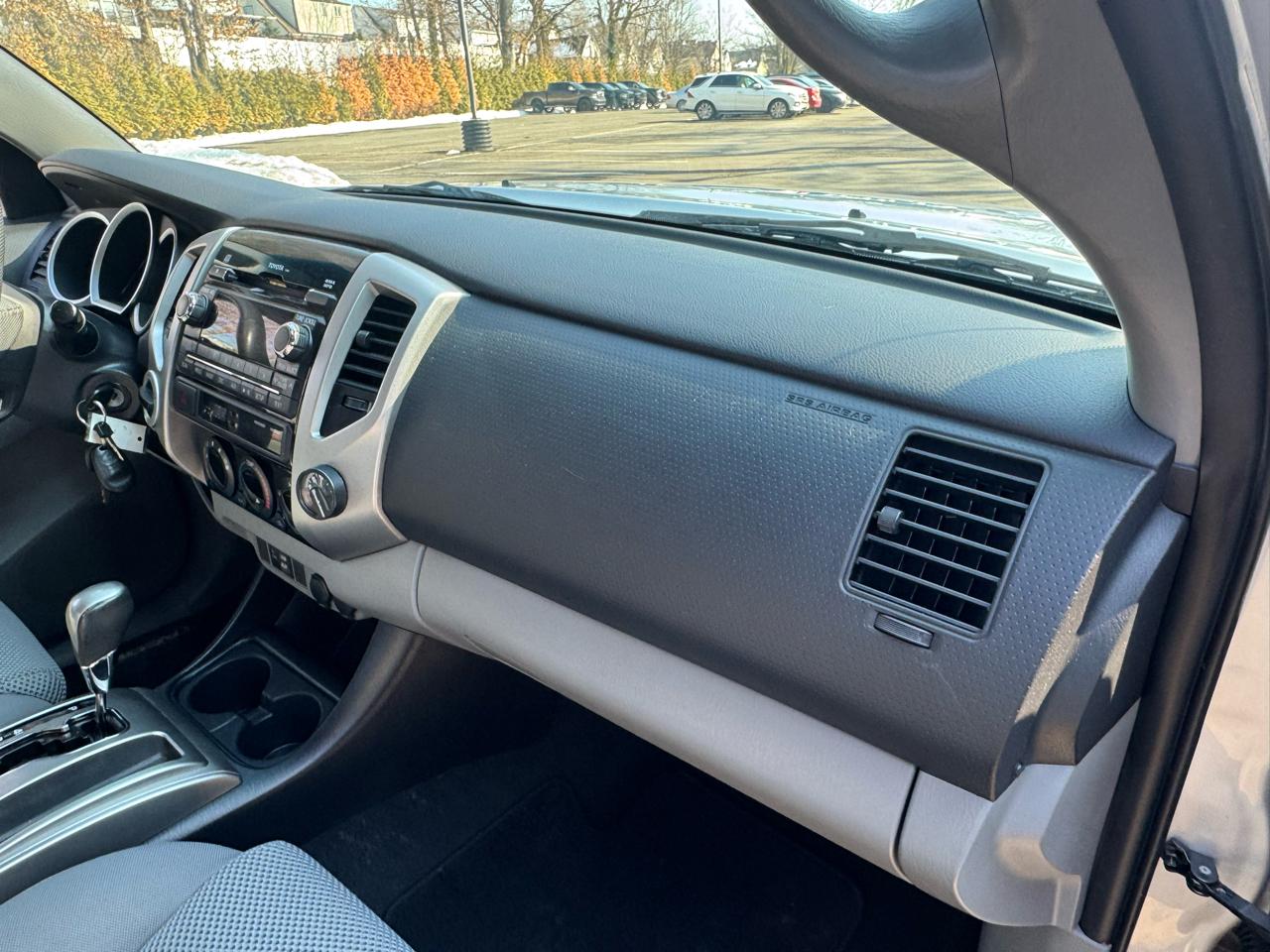 Toyota Tacoma Access Cab V6 Auto 4WD 2012