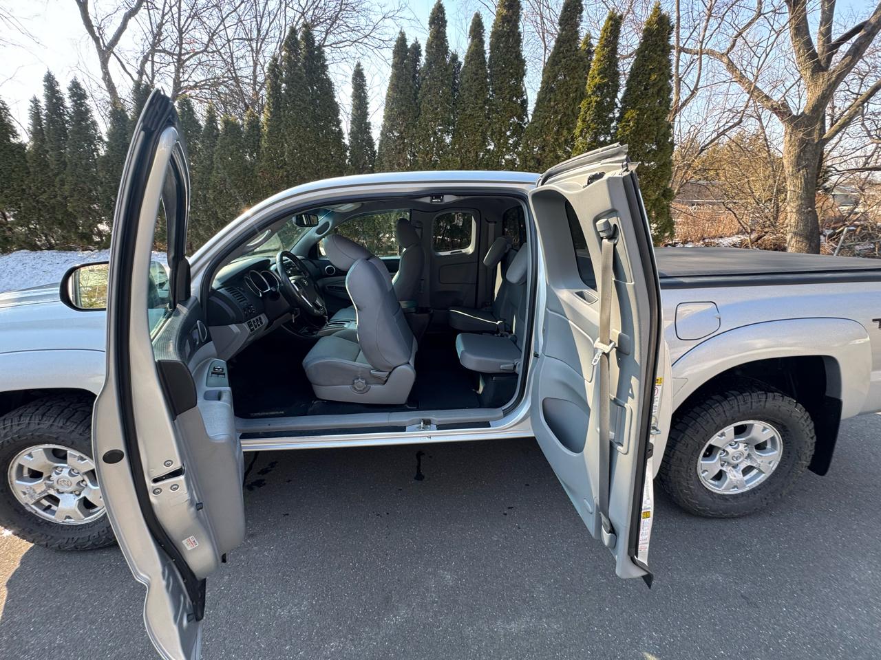 Toyota Tacoma Access Cab V6 Auto 4WD 2012