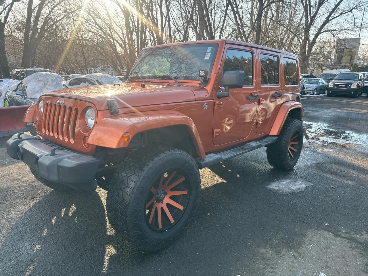 Jeep Wrangler Unlimited Sahara 4WD 2011