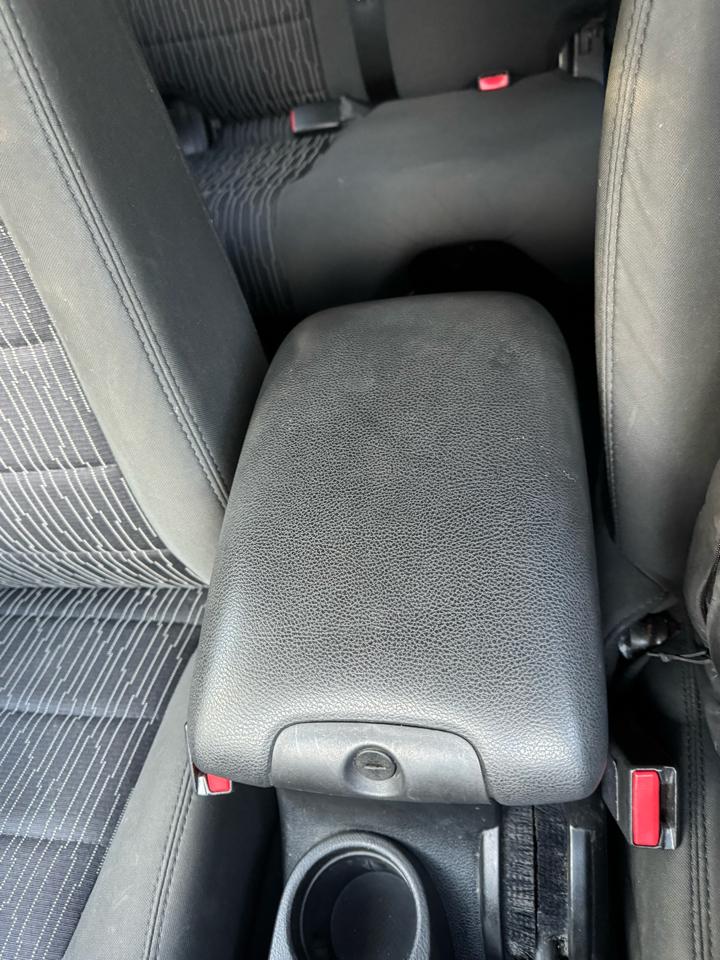 Jeep Wrangler Unlimited Sahara 4WD 2011