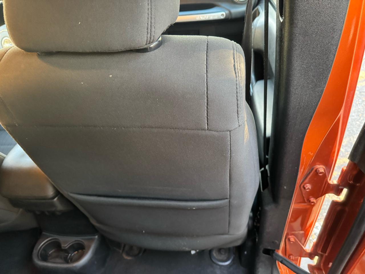 Jeep Wrangler Unlimited Sahara 4WD 2011