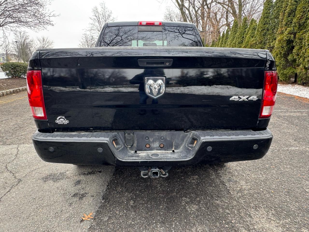 RAM 1500 4WD Crew Cab 149" Sport 2012