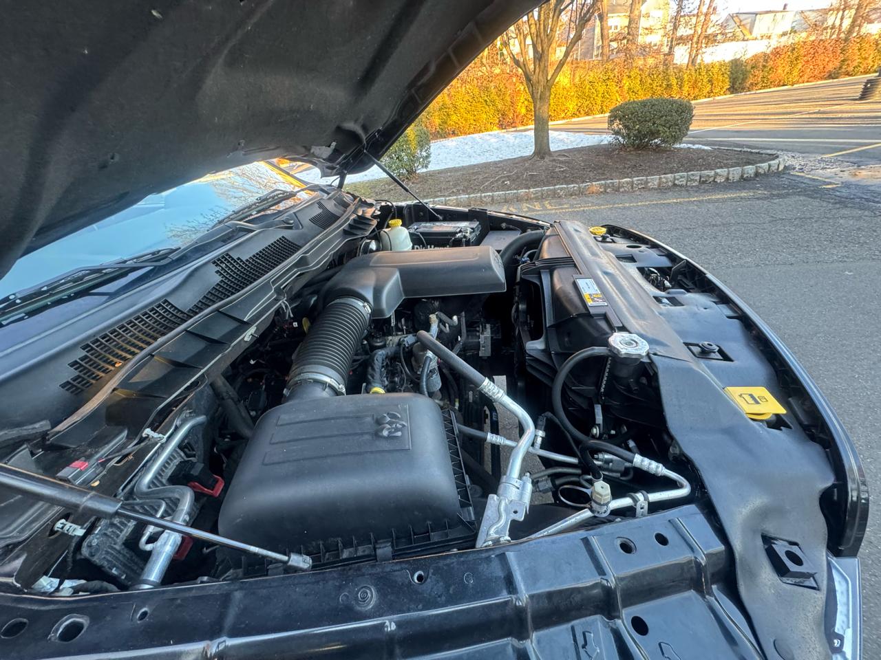 RAM 1500 4WD Crew Cab 140.5" Express 2016