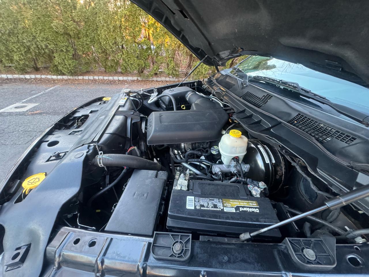 RAM 1500 4WD Crew Cab 140.5" Express 2016