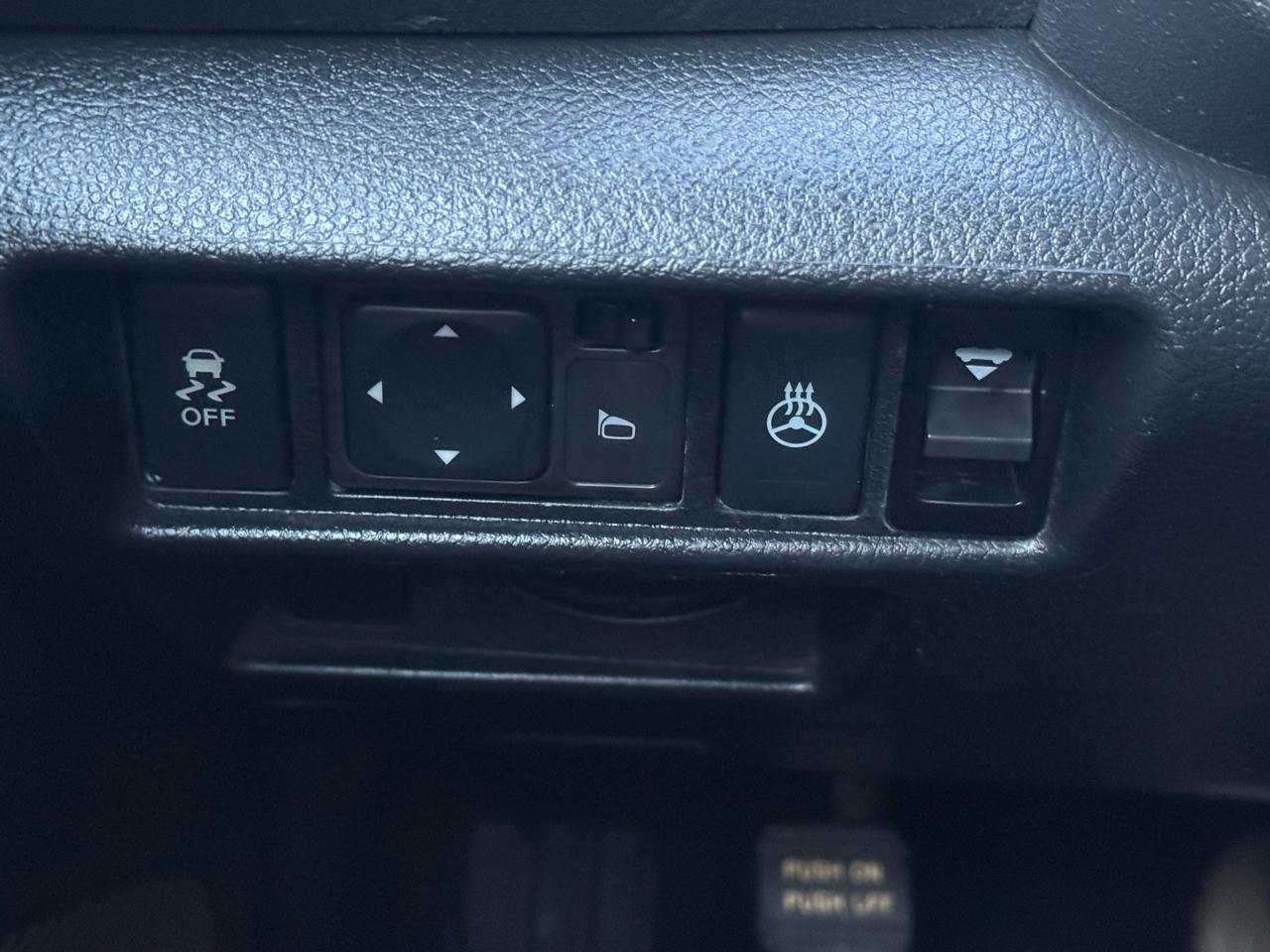 Nissan Maxima SV 2011