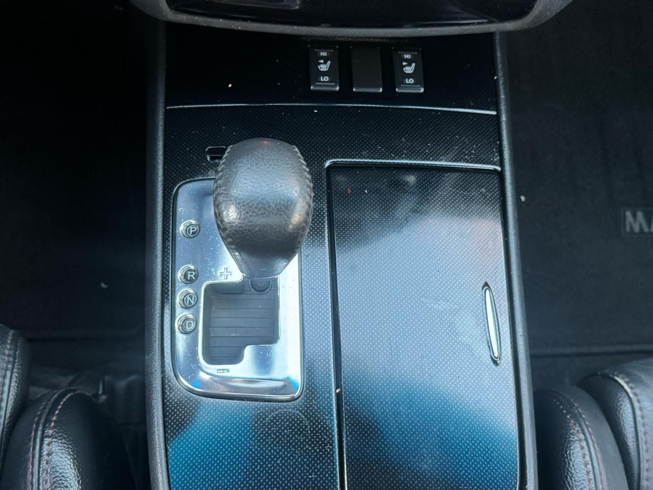 Nissan Maxima SV 2011