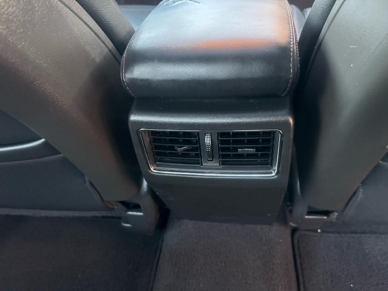 Nissan Maxima SV 2011