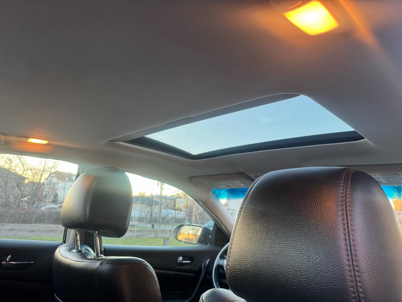 Nissan Maxima SV 2011