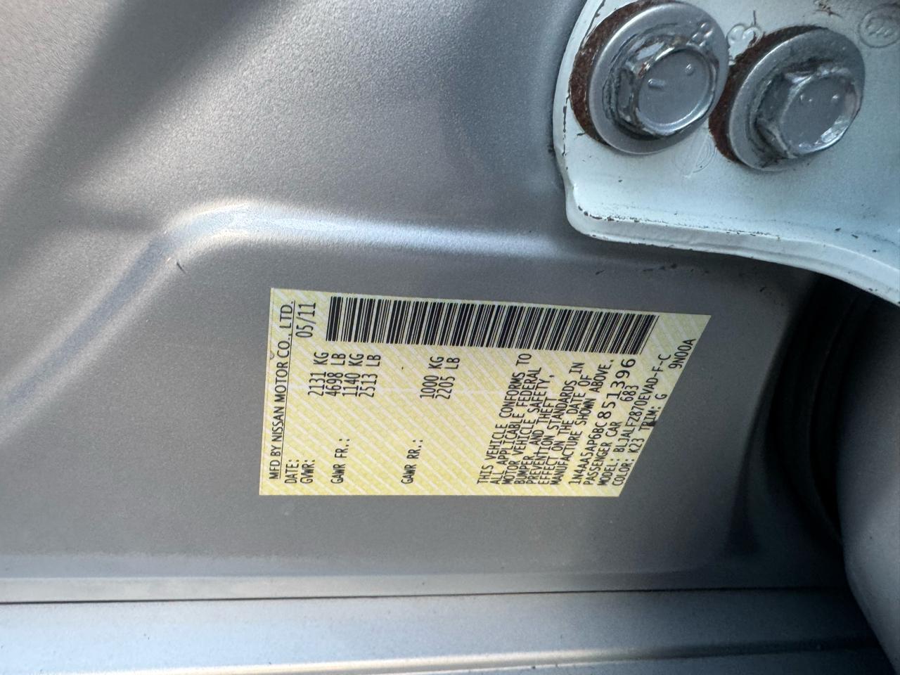 Nissan Maxima SV 2011