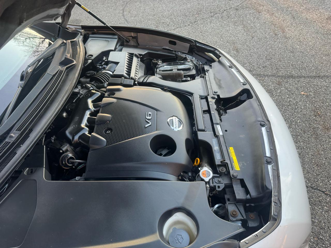 Nissan Maxima SV 2011