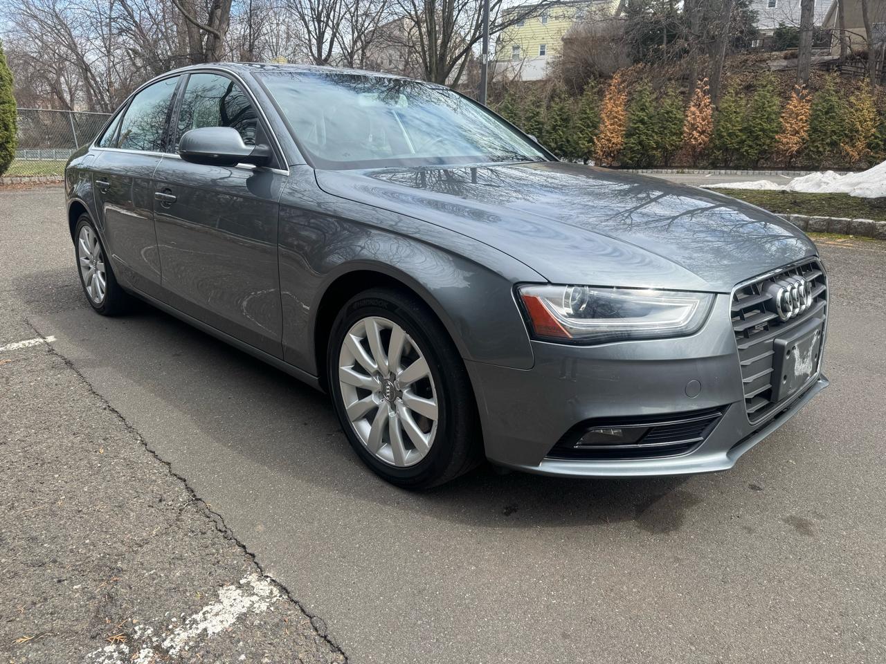 2013 Audi A4 2.0T Sedan quattro Tiptronic