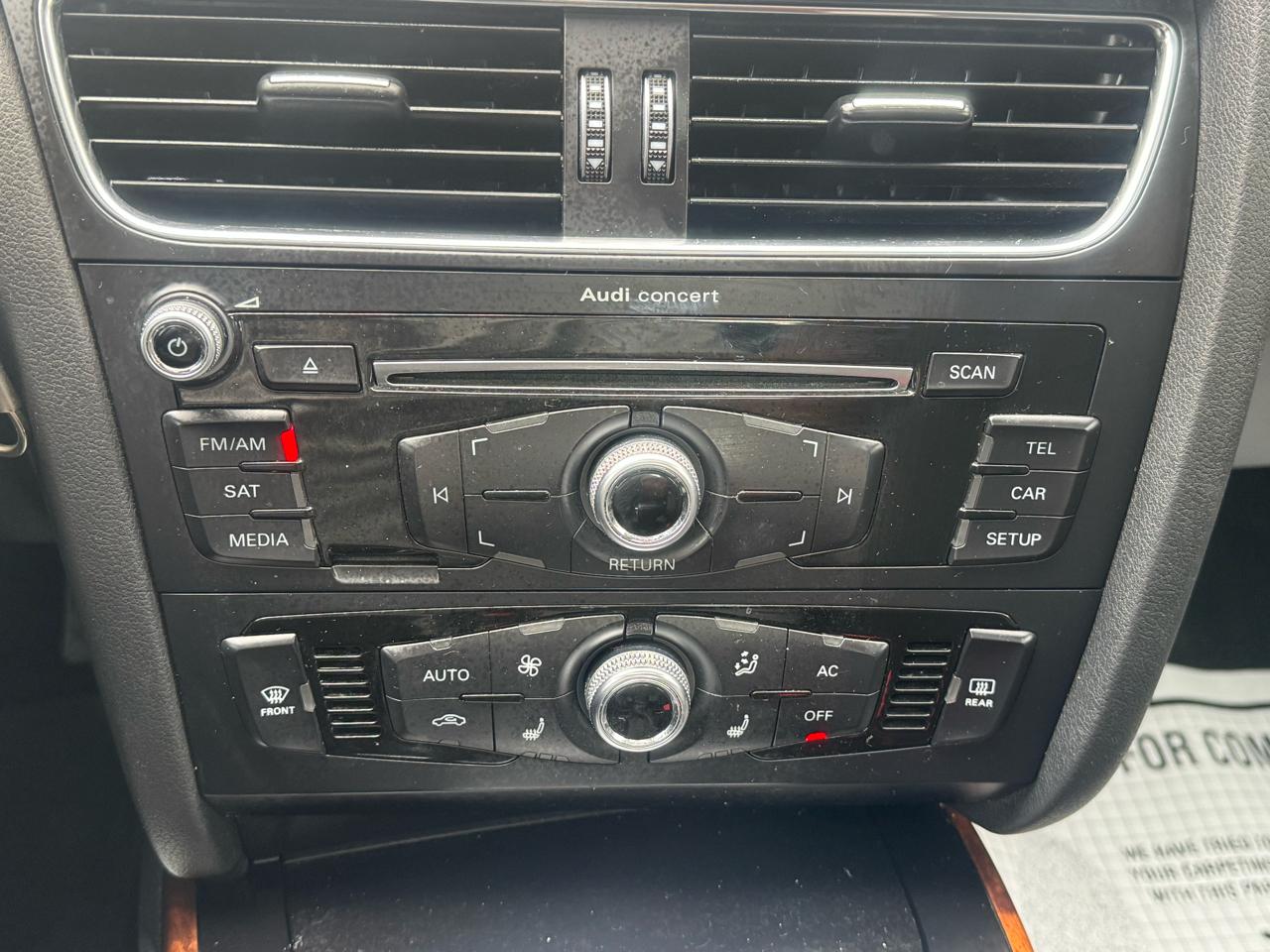 Audi A4 2.0T Sedan quattro Tiptronic 2013