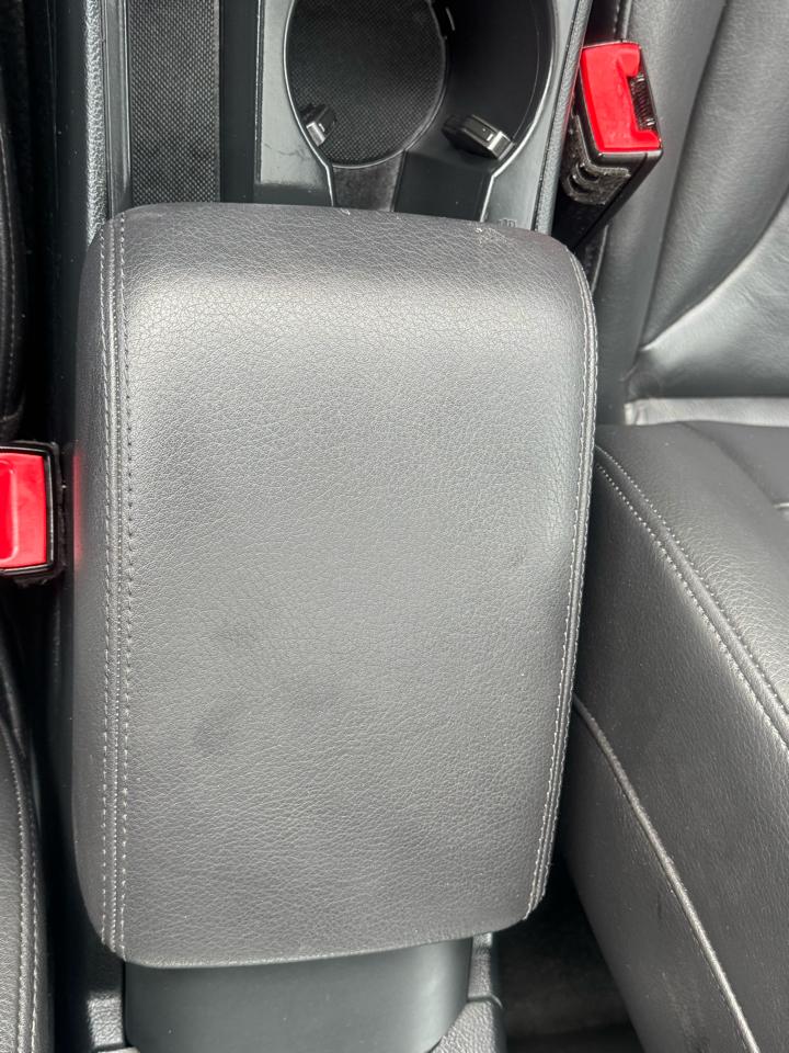 Audi A4 2.0T Sedan quattro Tiptronic 2013