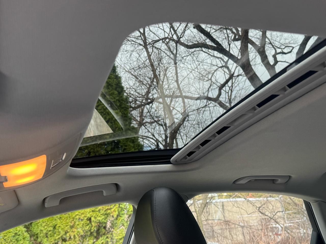 Audi A4 2.0T Sedan quattro Tiptronic 2013