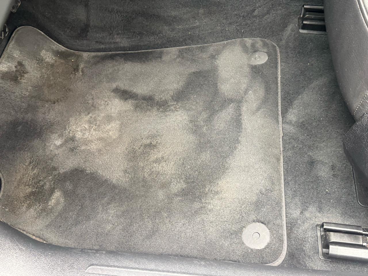 Audi A4 2.0T Sedan quattro Tiptronic 2013