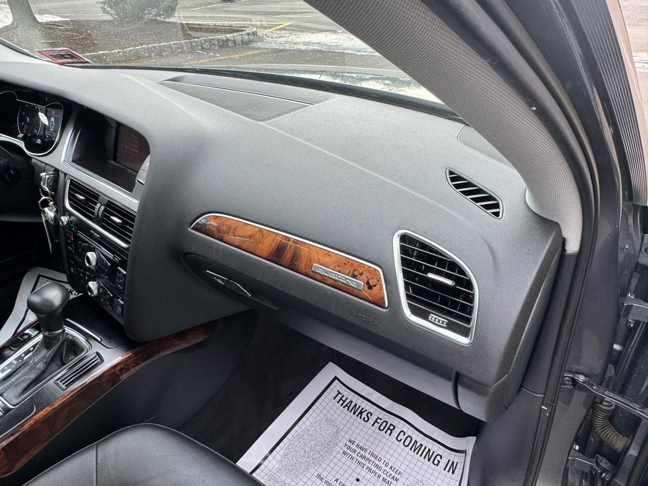 Audi A4 2.0T Sedan quattro Tiptronic 2013