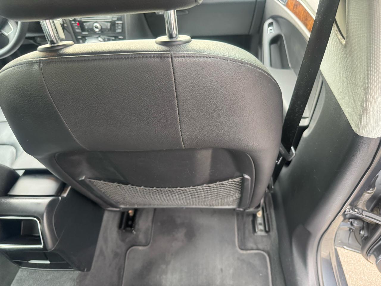 Audi A4 2.0T Sedan quattro Tiptronic 2013