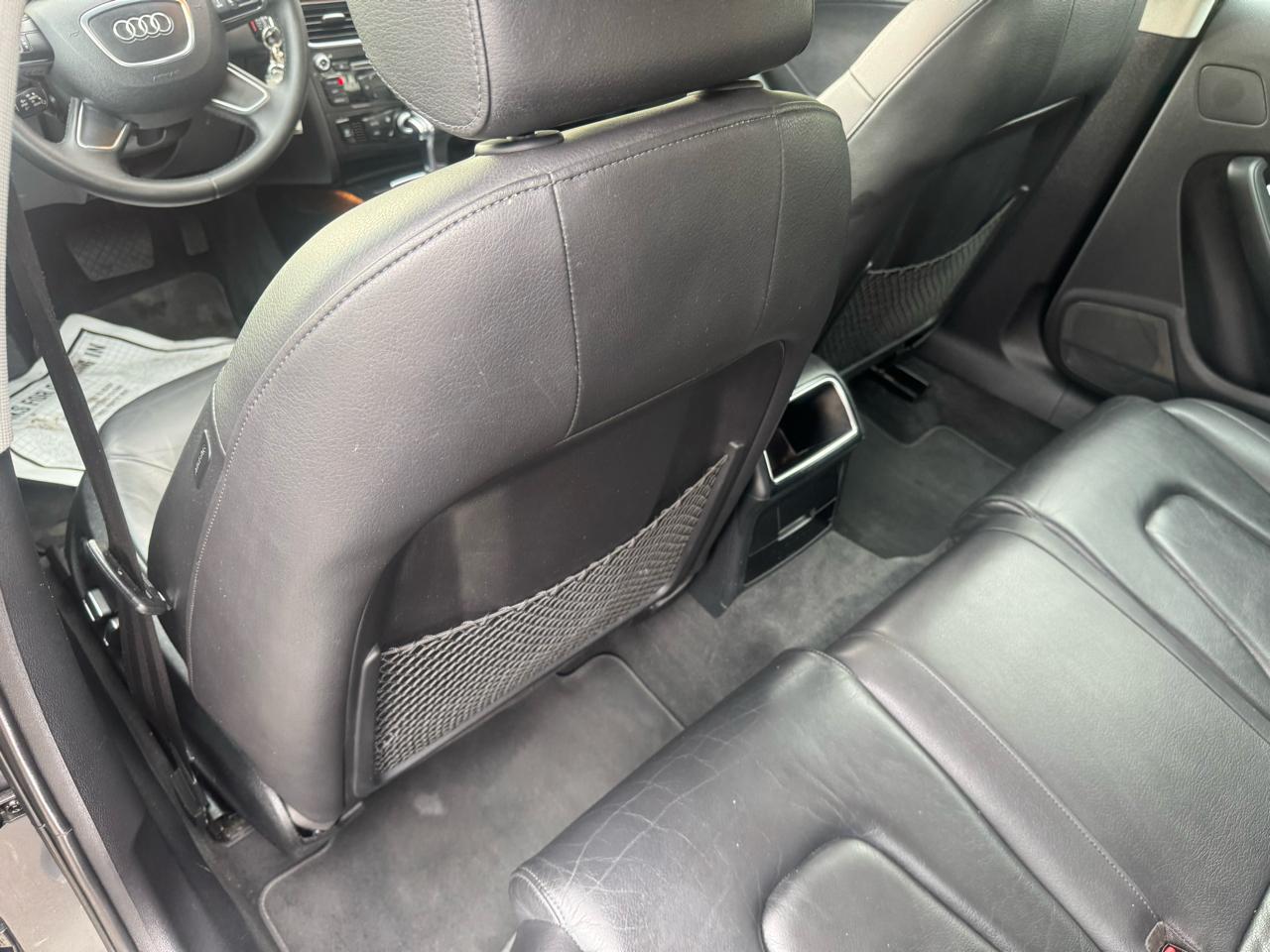 Audi A4 2.0T Sedan quattro Tiptronic 2013