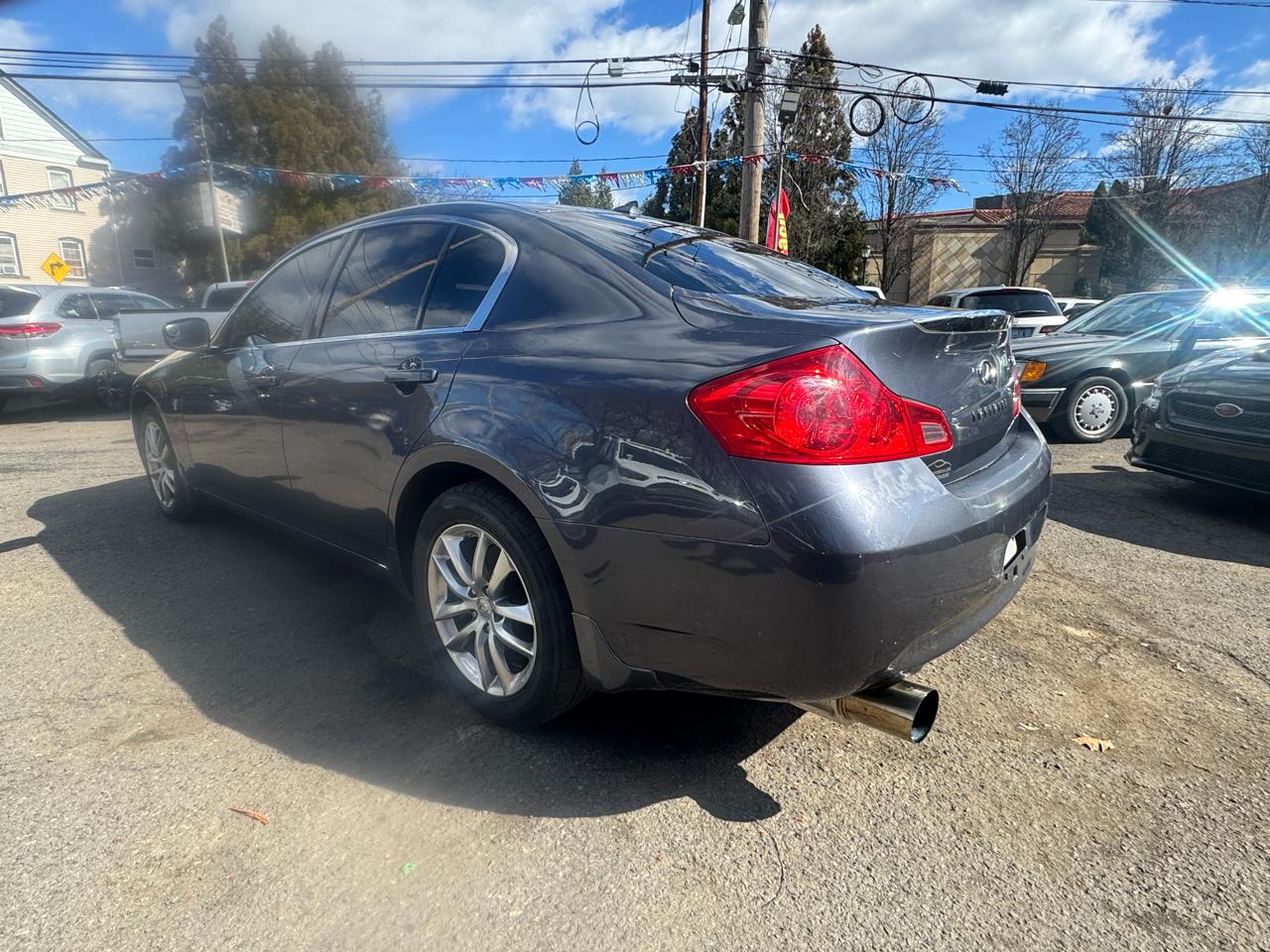 Infiniti G Sedan G37x AWD 2009