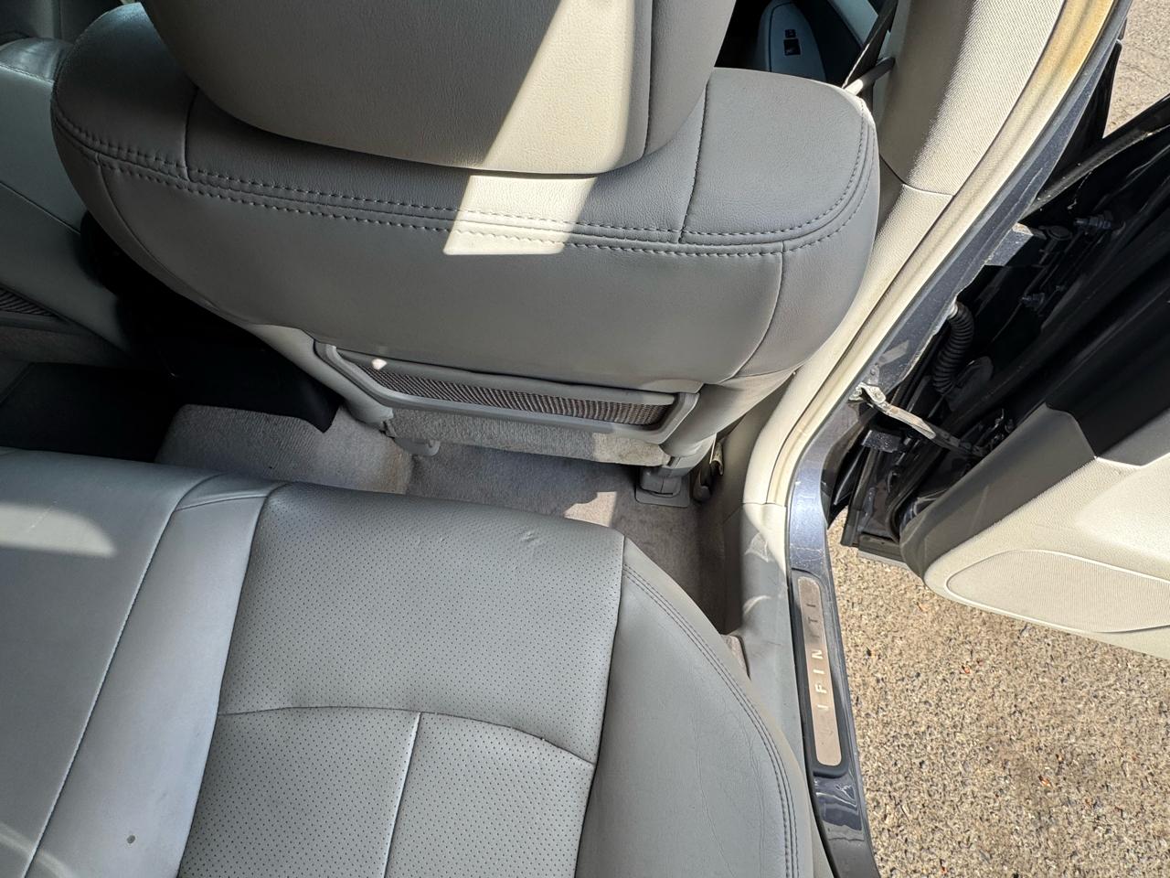 Infiniti G Sedan G37x AWD 2009