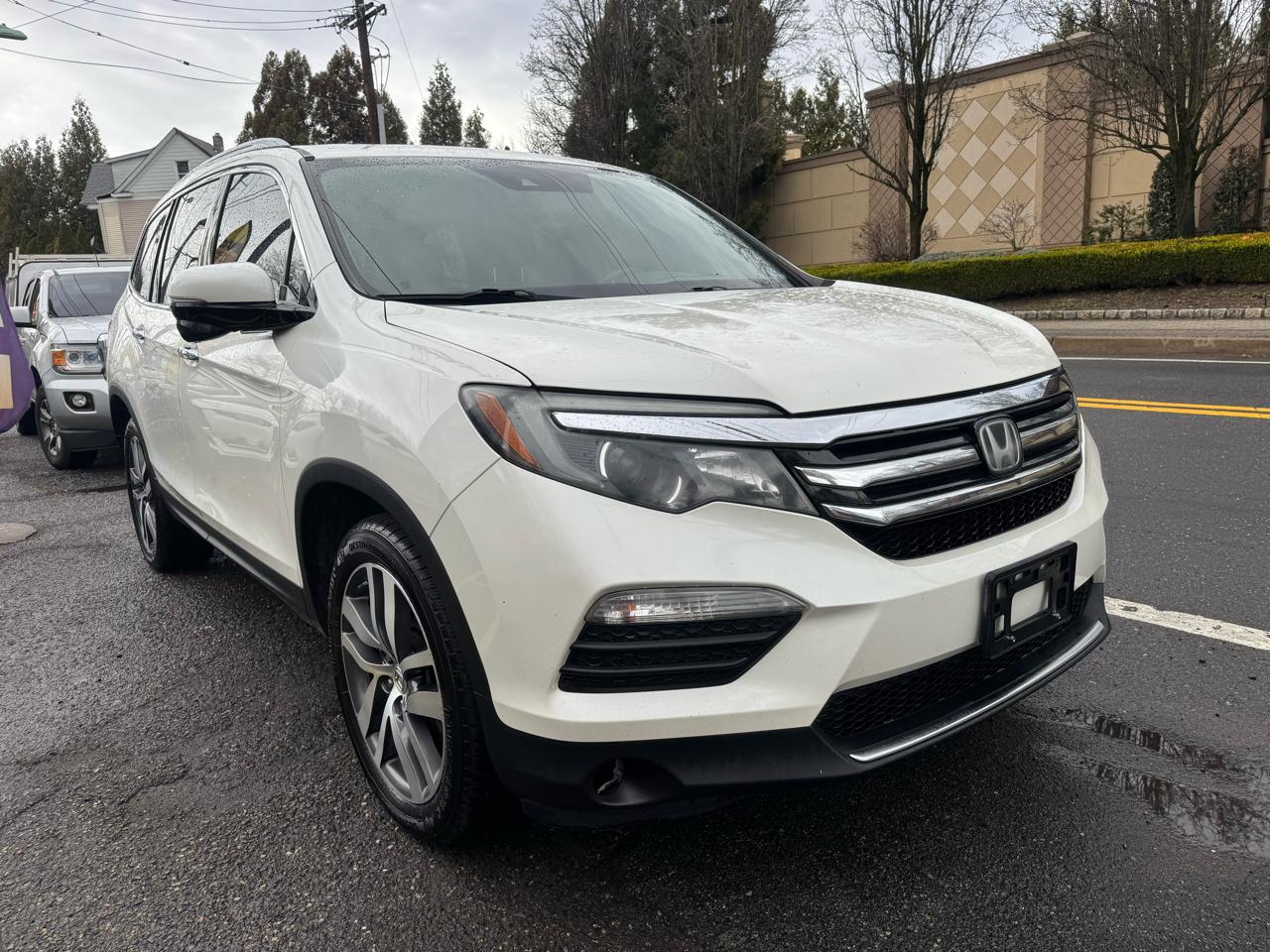 Honda Pilot Touring 4WD 2017