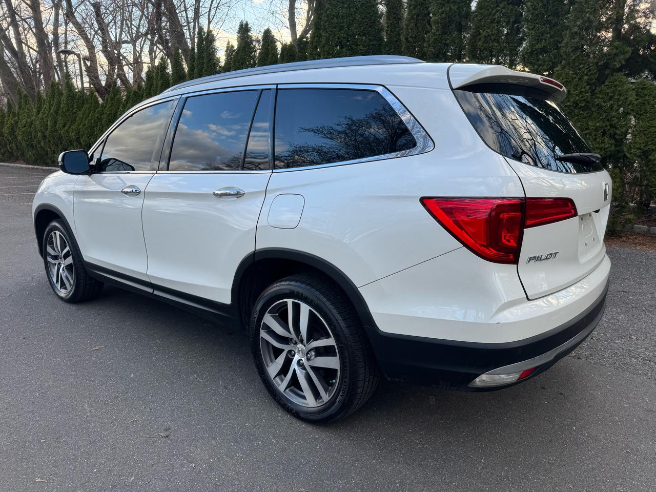 Honda Pilot Touring 4WD 2017