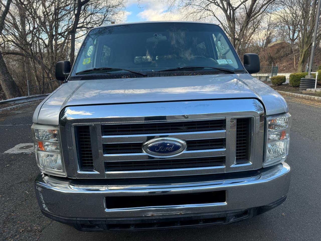 2014 Ford Econoline E-350 XLT Super Duty Extended