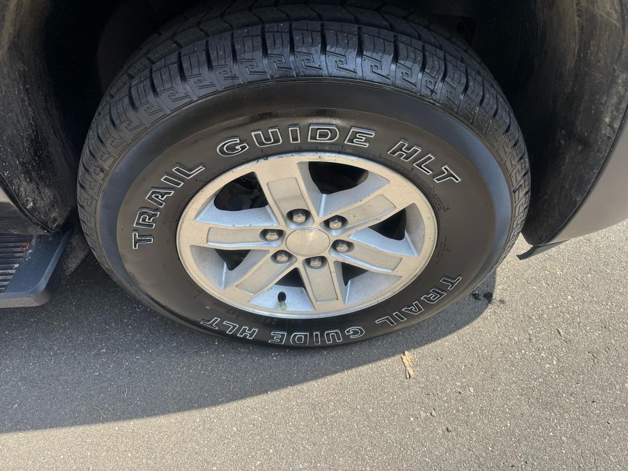 GMC Yukon XL SLT 1/2 Ton 4WD 2013