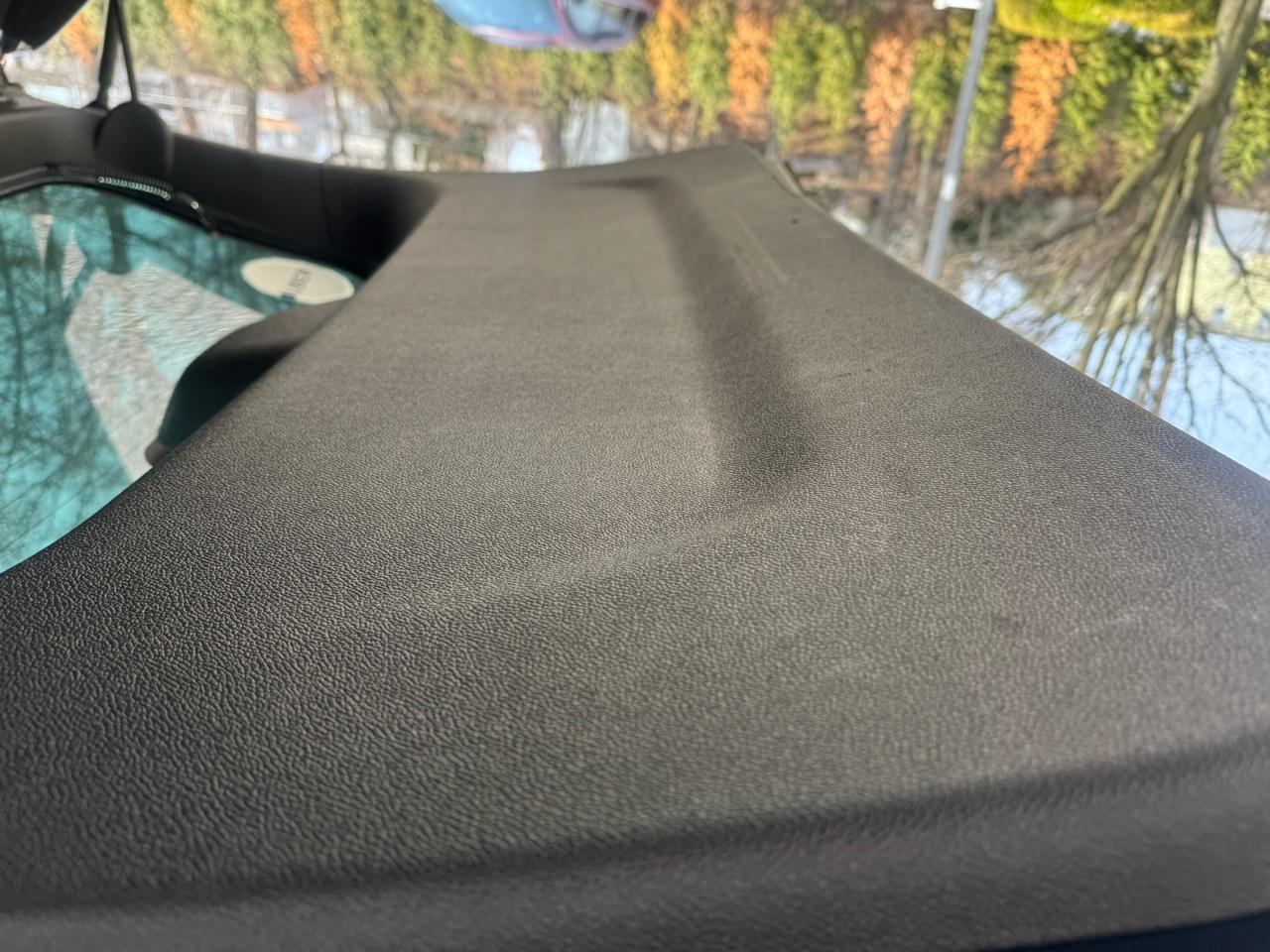 GMC Yukon XL SLT 1/2 Ton 4WD 2013