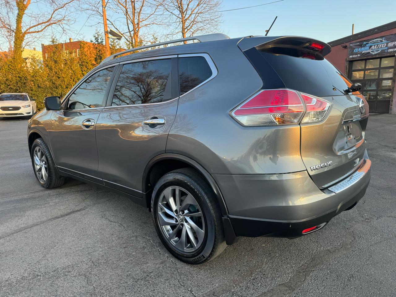 Nissan Rogue SV AWD 2015