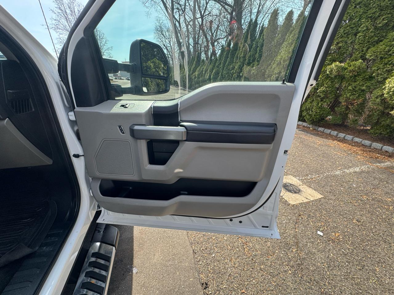 Ford F-250 SD King Ranch Crew Cab 4WD 2017