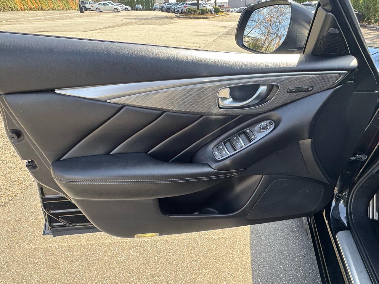 Infiniti Q50 Red Sport 400 AWD 2016