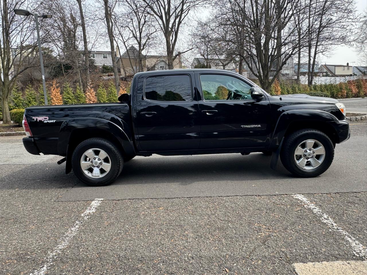 Toyota Tacoma Double Cab V6 4WD 2013