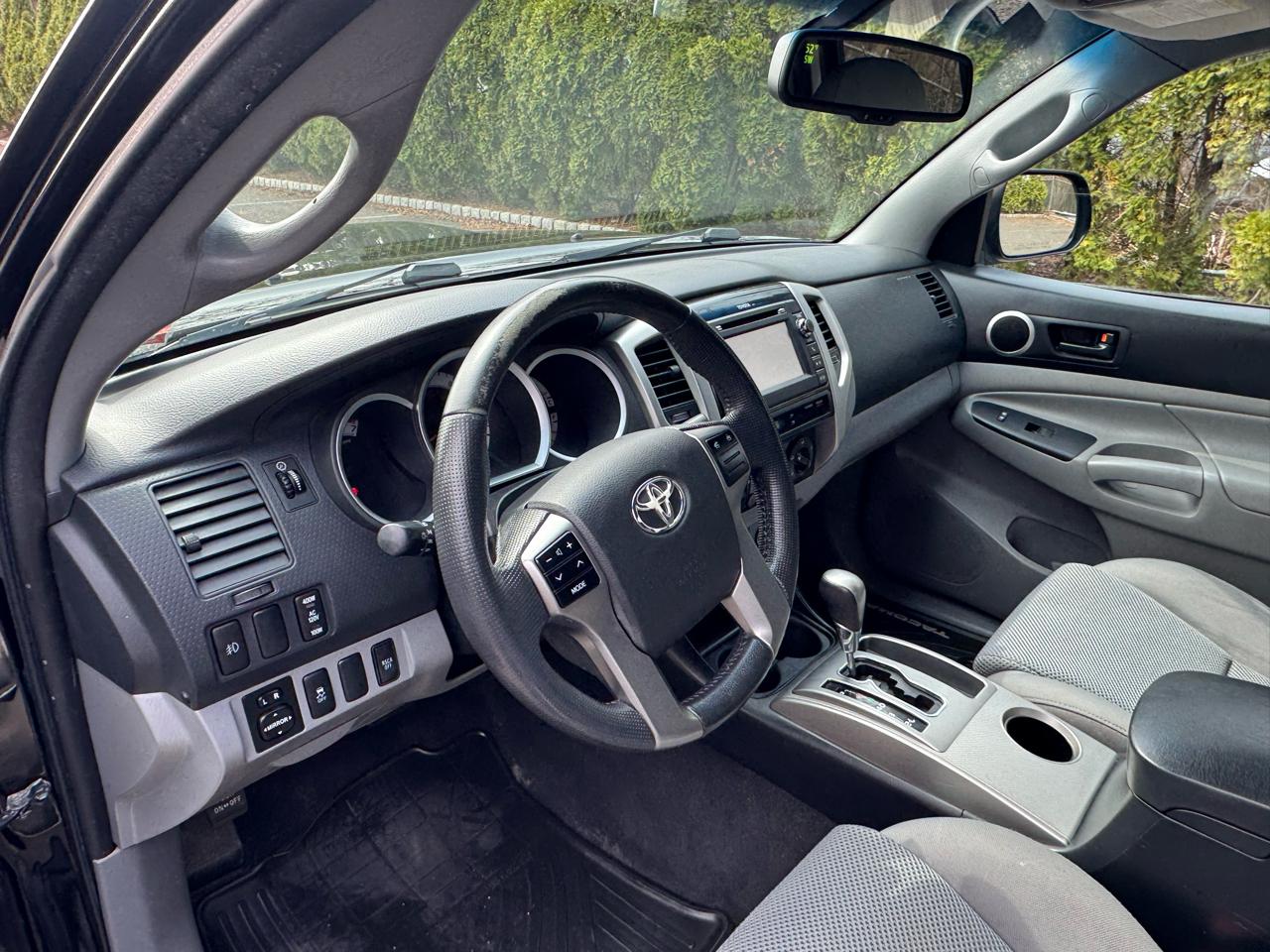 Toyota Tacoma Double Cab V6 4WD 2013