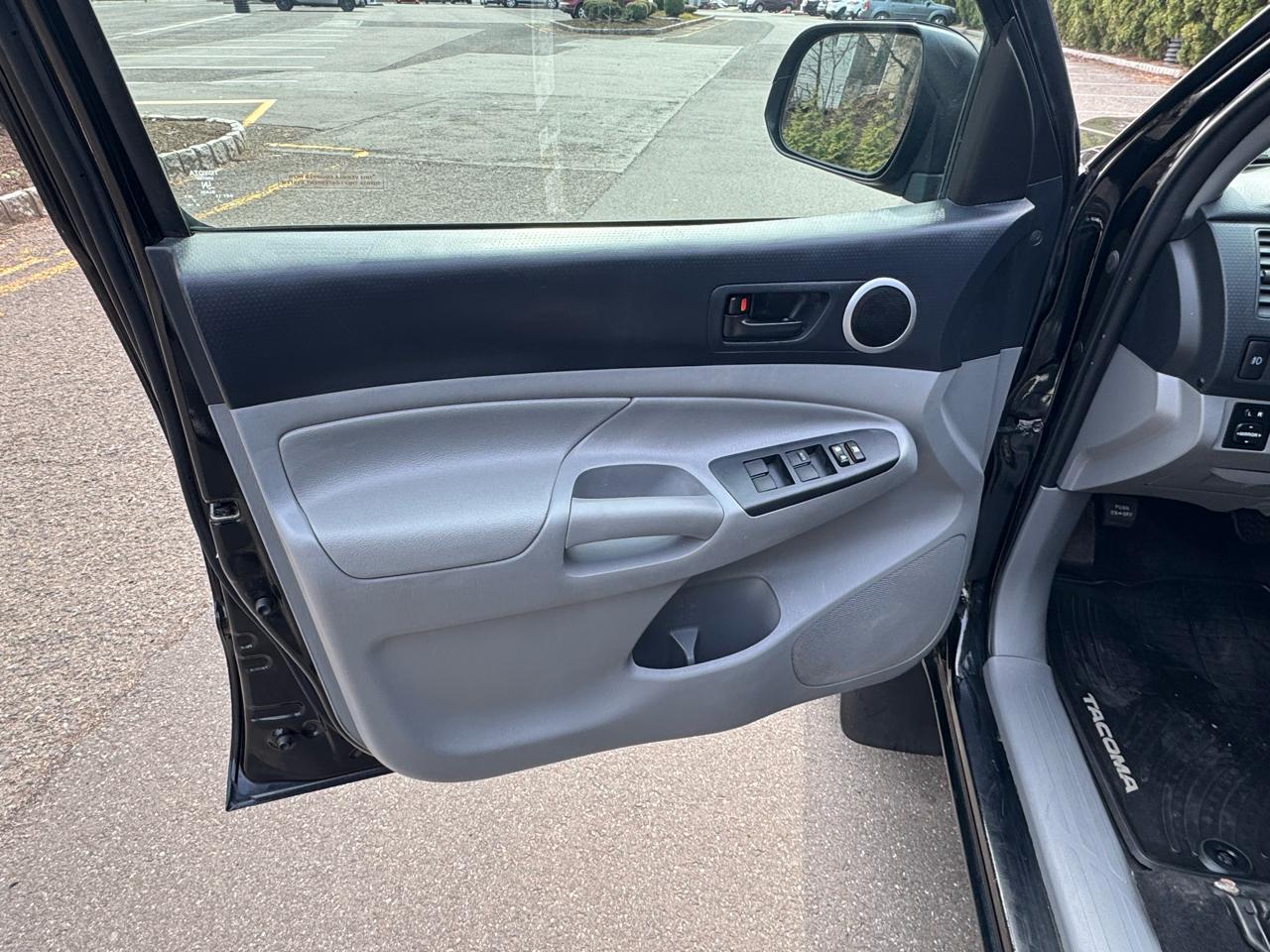 Toyota Tacoma Double Cab V6 4WD 2013