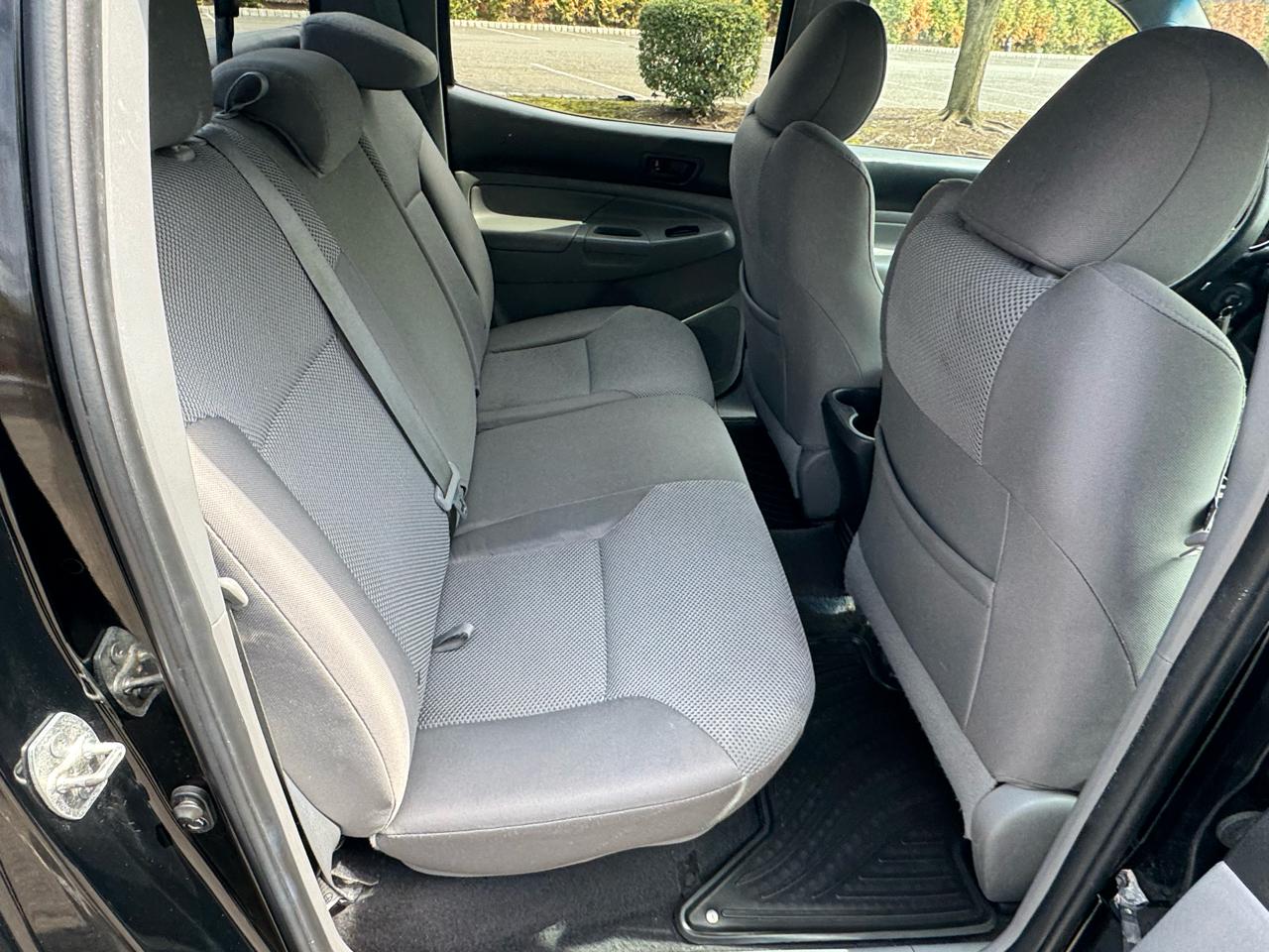 Toyota Tacoma Double Cab V6 4WD 2013