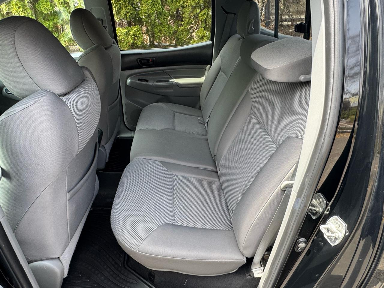 Toyota Tacoma Double Cab V6 4WD 2013