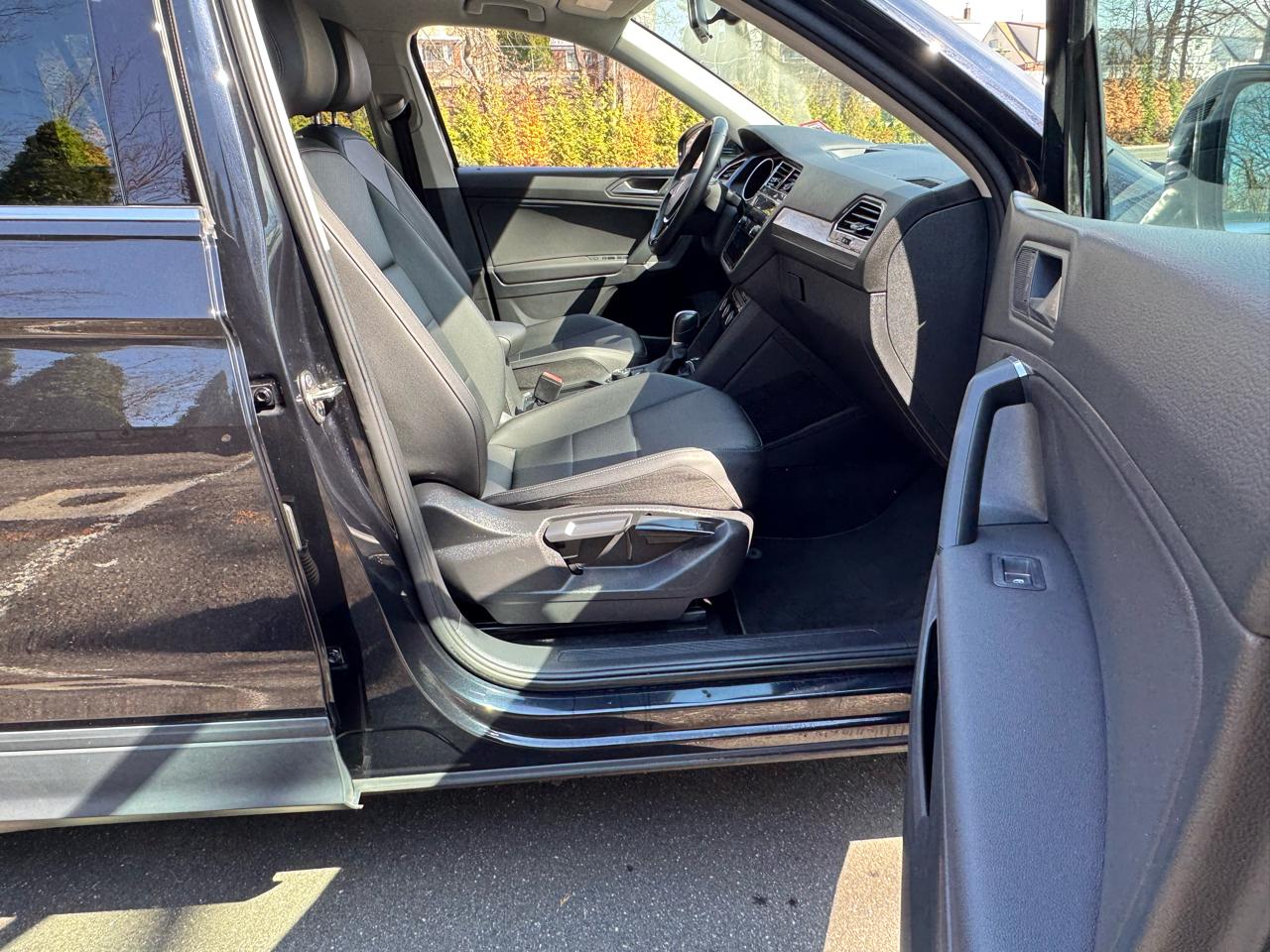 Volkswagen Tiguan SEL 4Motion AWD 2019