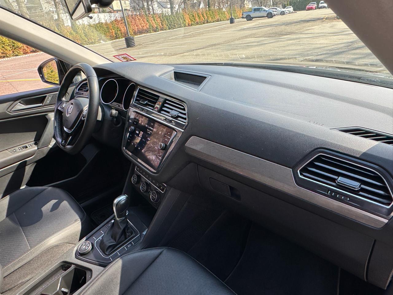 Volkswagen Tiguan SEL 4Motion AWD 2019