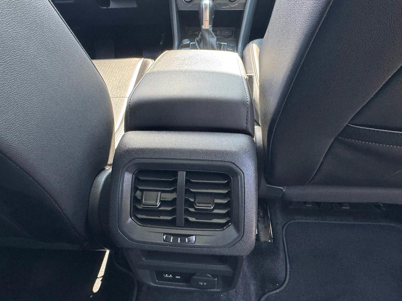 Volkswagen Tiguan SEL 4Motion AWD 2019