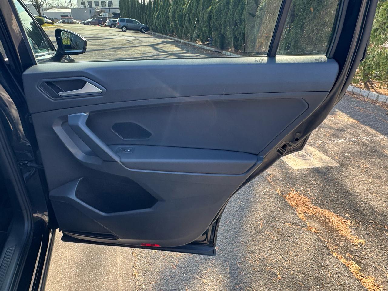 Volkswagen Tiguan SEL 4Motion AWD 2019