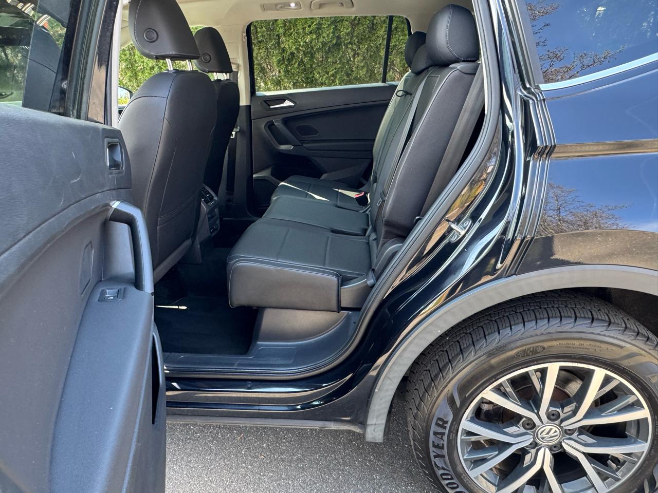 Volkswagen Tiguan SEL 4Motion AWD 2019