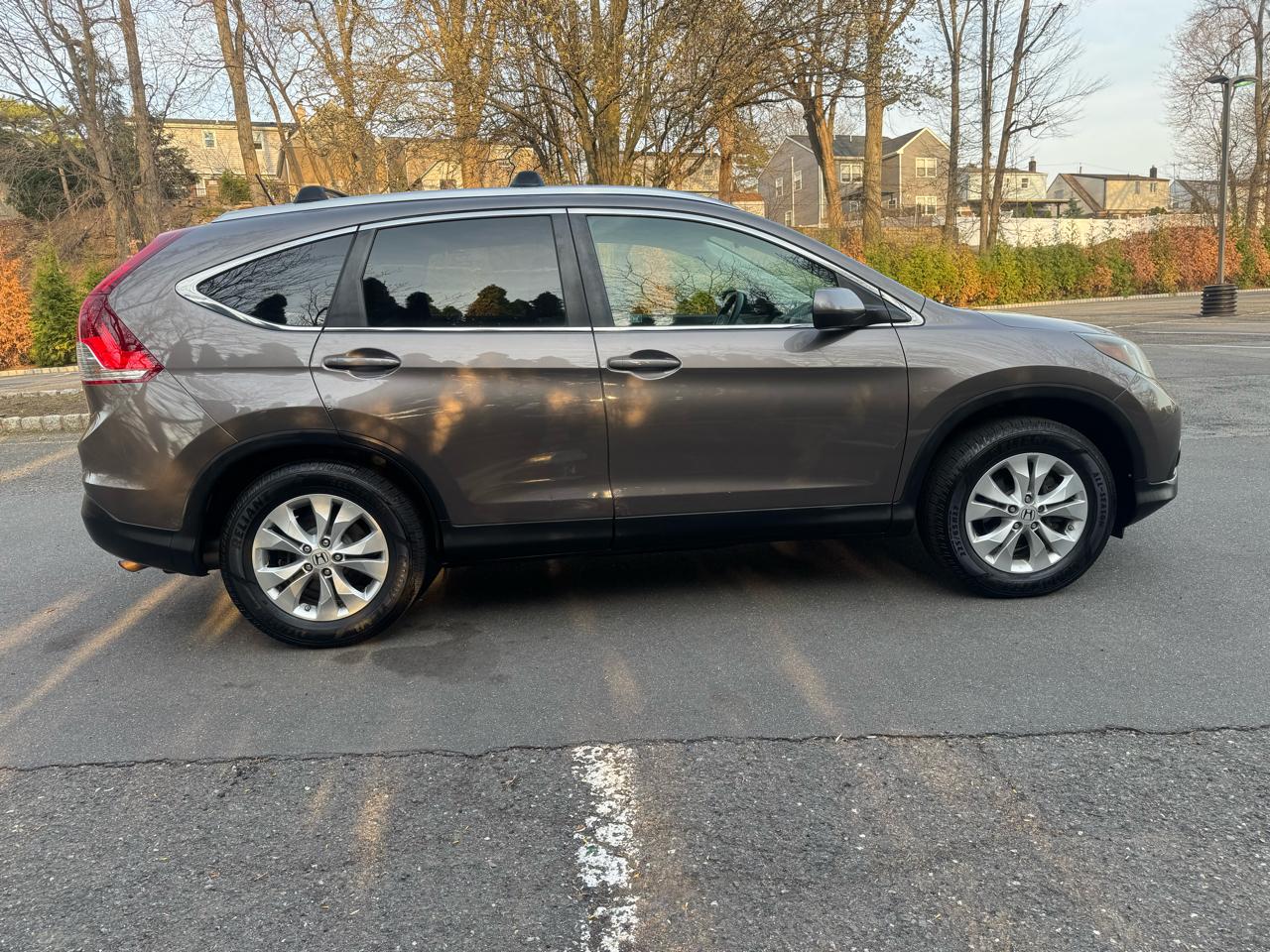 Honda CR-V EX-L 4WD 5-Speed AT 2012